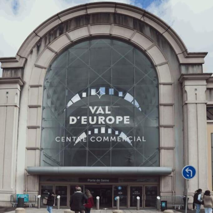 Charmant Studio A Coutevroult Exterior foto